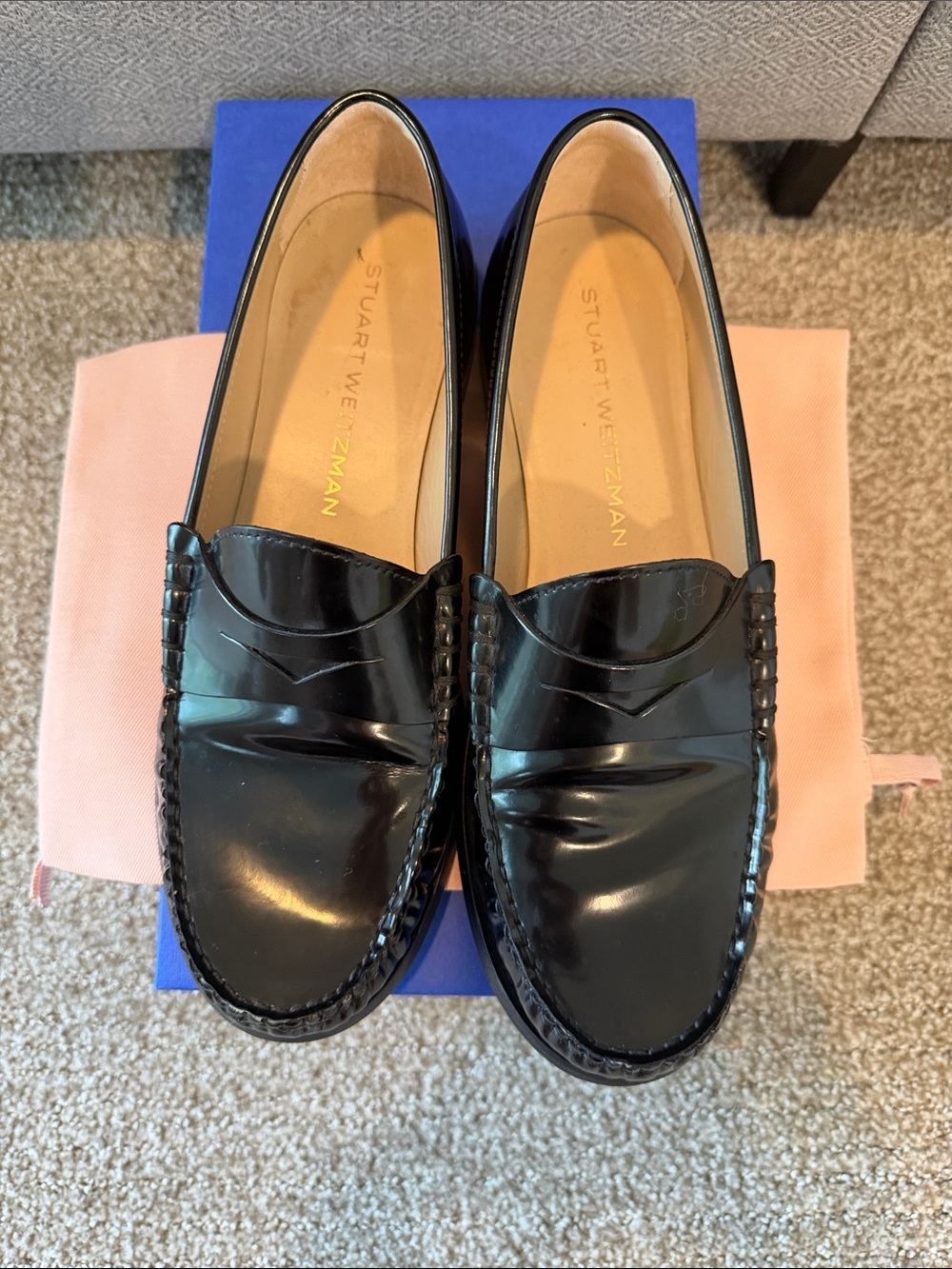 Stuart Weitzman Black Patent Leather Penny Loafers - sz 8.5